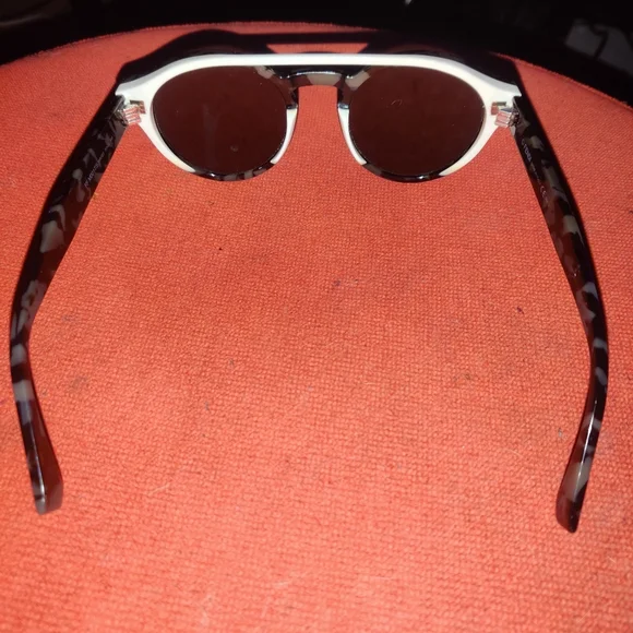Fendi Ladie's shades Ff M0017/S